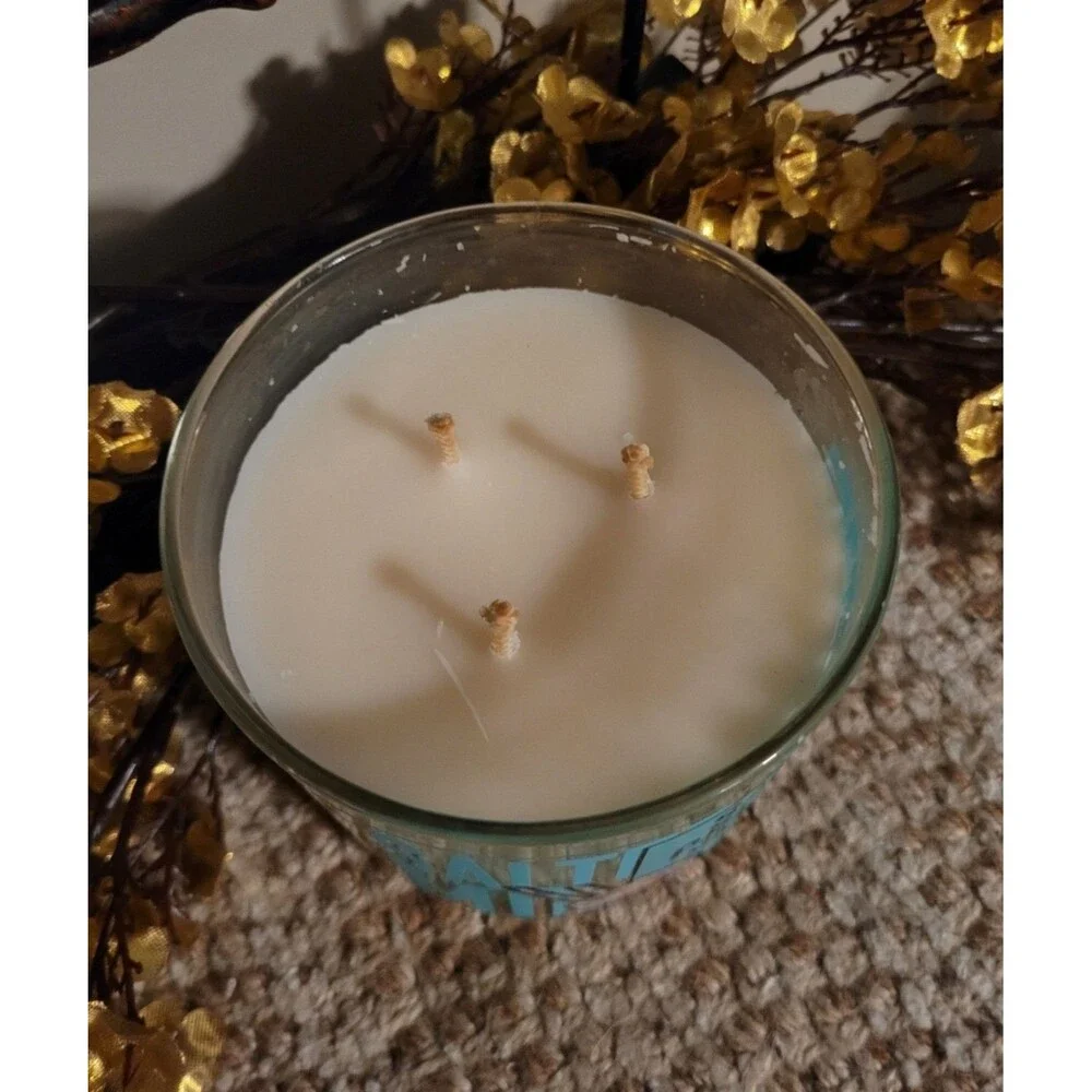 Salted Pretzel Milkshake - Bath and Body Works 3-wick Candle - Picture 2 of 3